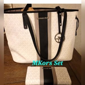 Michael Kors Tote Bag Purse with matching wallet set
